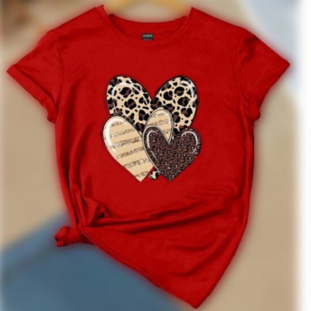 SHEIN Leopard Heart Pattern T-Shirt in Red Size M NWT